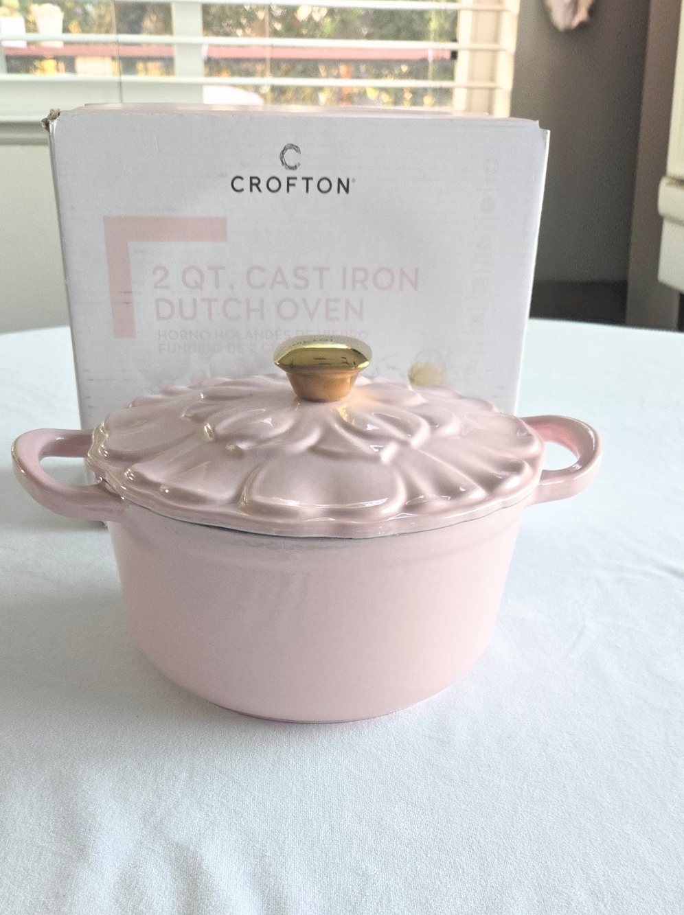 Crofton Pink 2QT Dutch Oven Enameled Cast Iron Mother's Day Gift Ideas